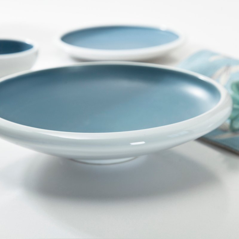 Two Eight-restaurant quality plates | Colored Porcelain Dinner Set | Two Eight