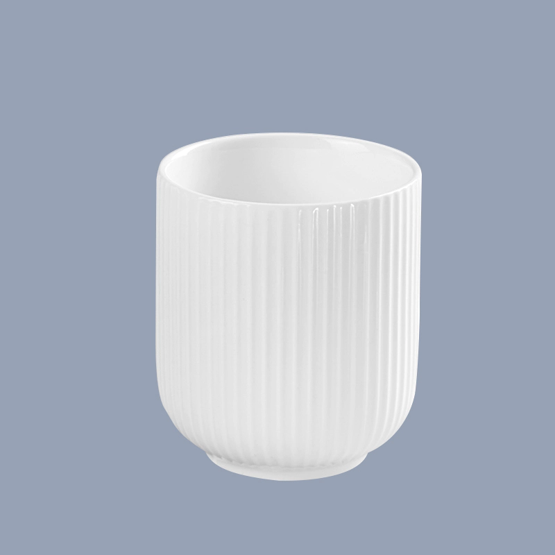 German style off white porcelain dinnerware stock for home Two Eight