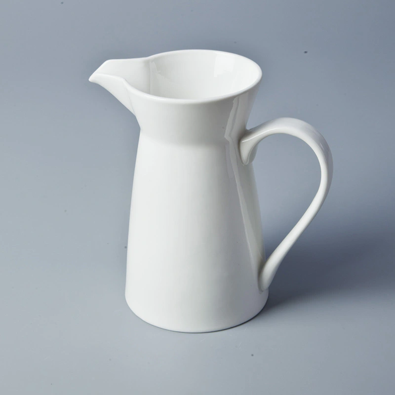 durable porcelain tea cup with lid design for restaurant