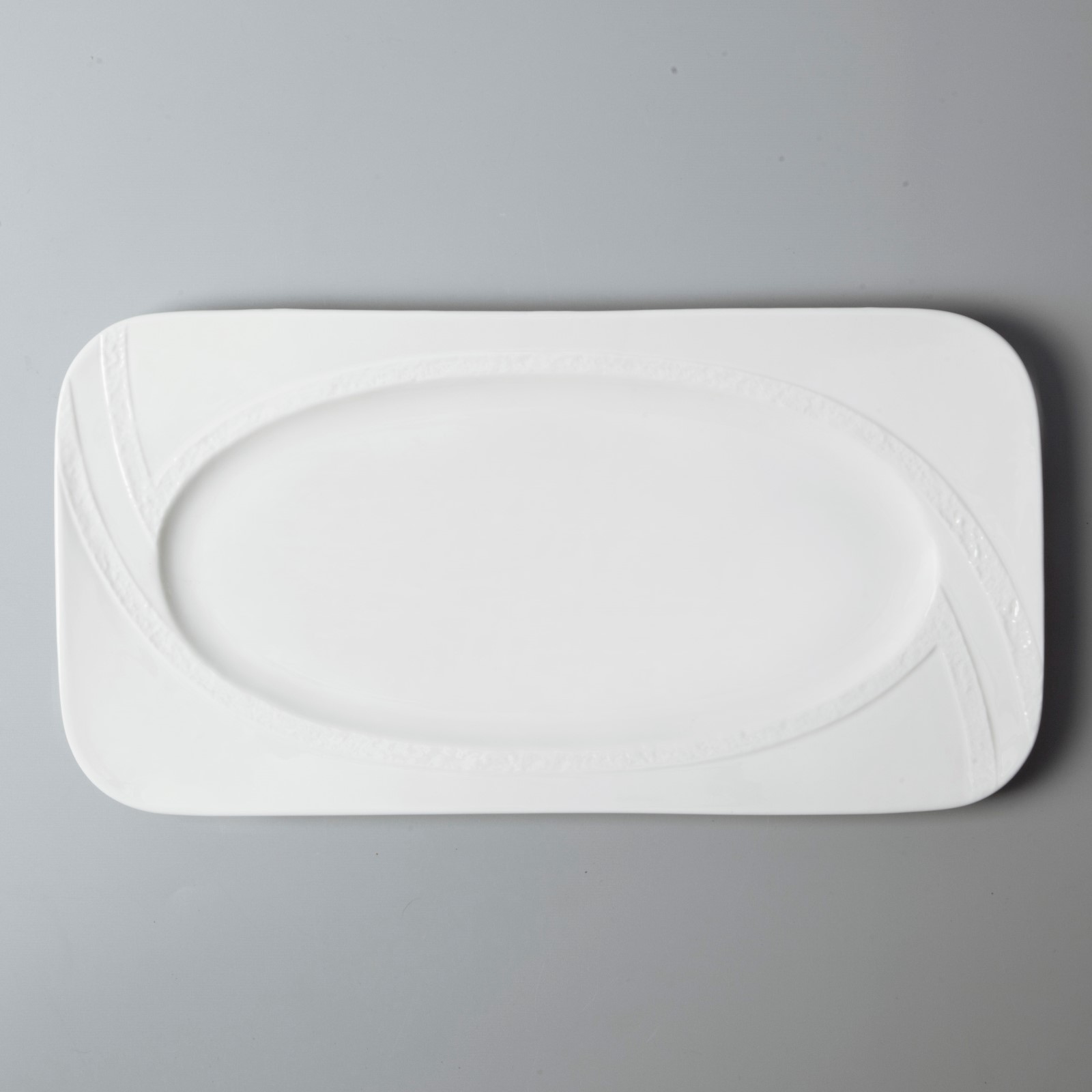 Italian style white restaurant dinner plates customized for bistro-3