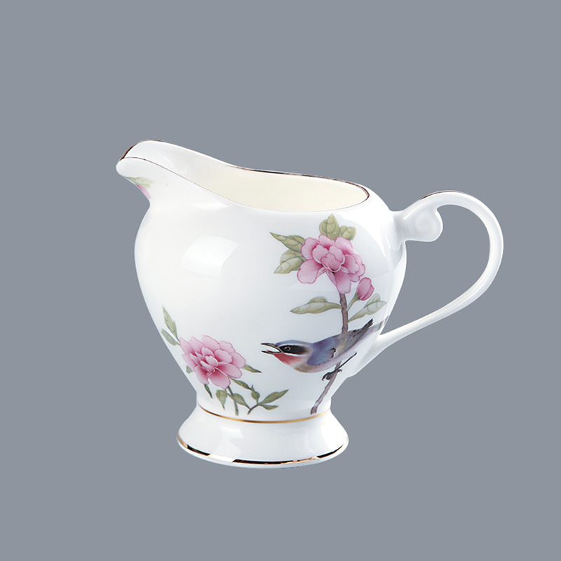 OEM fine white porcelain dinnerware golden princess royal fine china tea sets