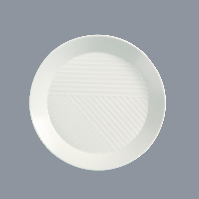 Two Eight round restaurant quality plates directly sale for dinning room-7