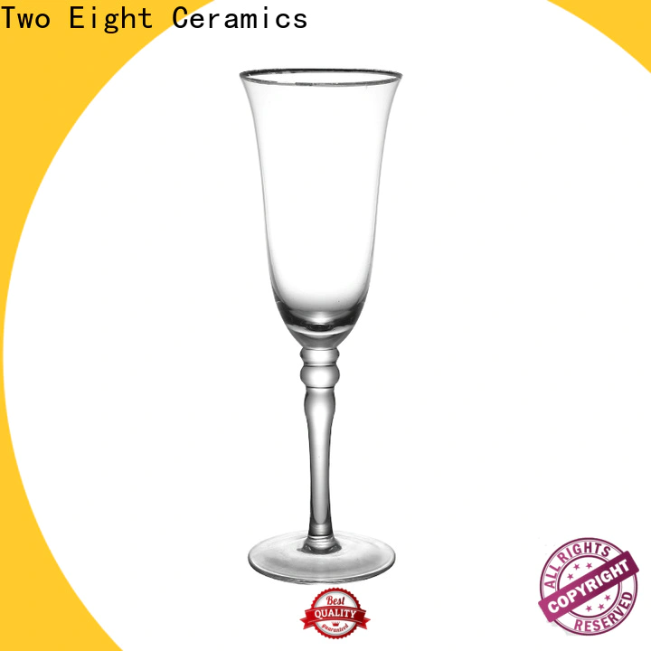 Two Eight red wine and white wine glasses factory for bistro