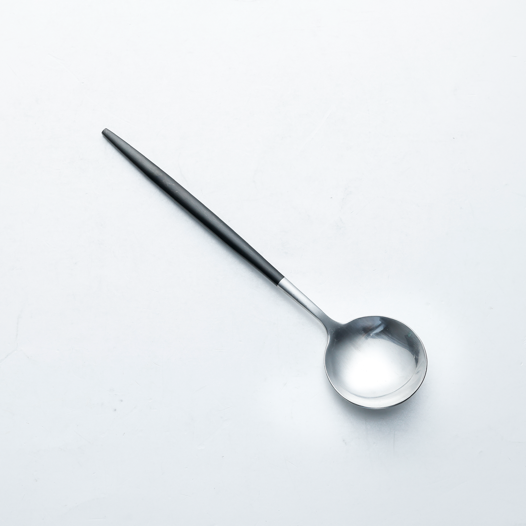 DINNER SPOON (BlACK WITH SILVER)