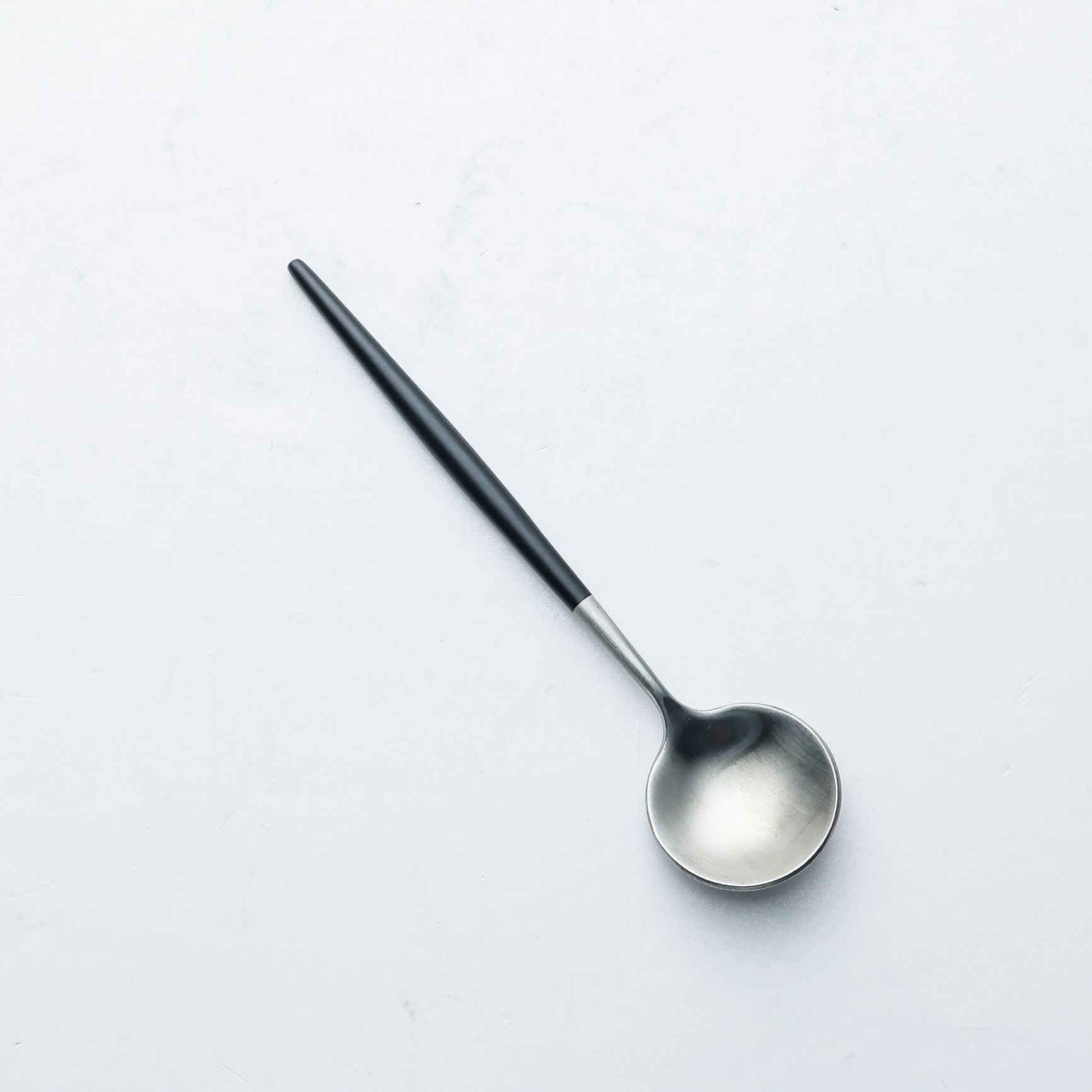 SMALL SPOON (BlACK WITH SILVER)