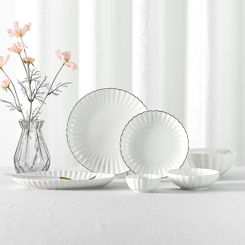 Petal White Collection - 2022 New Design White With Gold Rim Luxurious Porcelain Dinnerware For Hotel, Restaurant, Event...