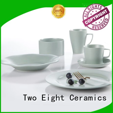 Two Eight vintage restaurant grade plates directly sale for dinner
