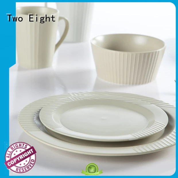 Two Eight elegant restaurant dinner plates cheap smoothly for dinning room