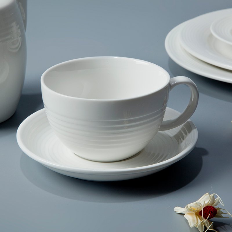 Porcelain Dinnerware Sets