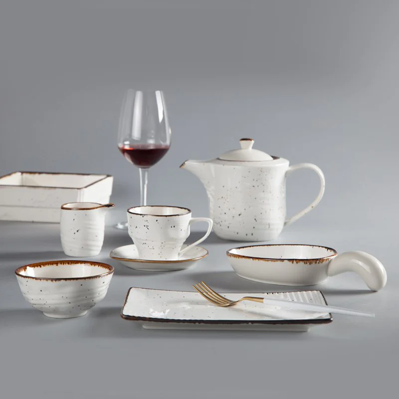 Round Casual Style Color Porcelain Dinner Set With Brown Rim - TC03