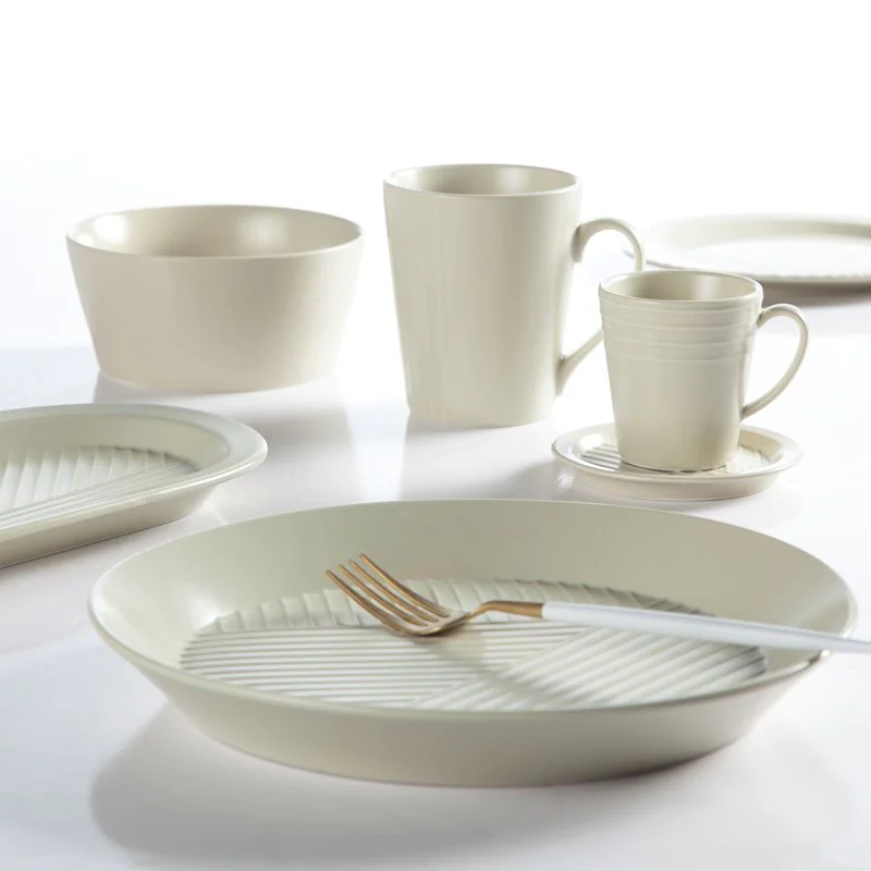 Elegant Style German Embossed Vintage Porcelain Dinnerware Sets for Hotel- TC12