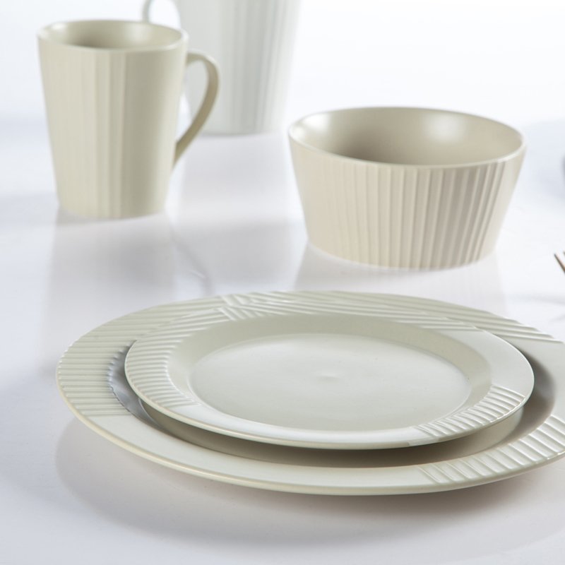 Elegant Style German Embossed Vintage Porcelain Dinnerware Sets for Hotel- TC12