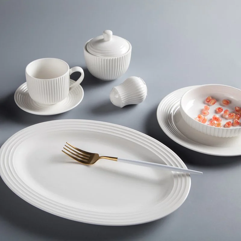 Embossed White Round Porcelain Dinner Set With German Style - TW13