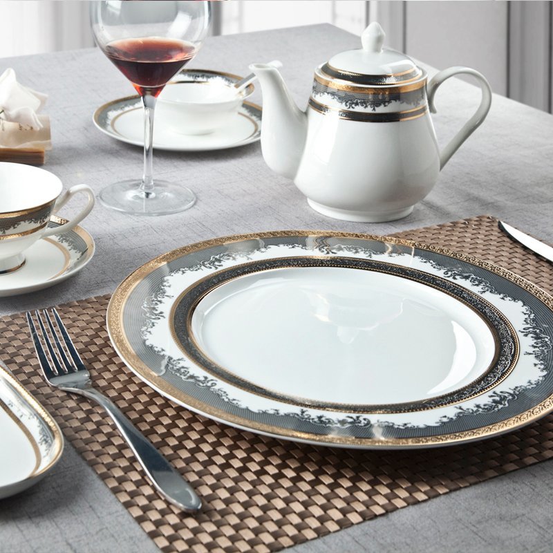 Classic Style Round Decal Fine Bone china Dinnerware with Golden Rim - TD11