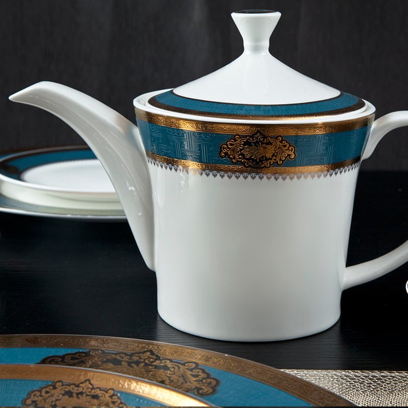 Royalty Style Fine Porcelain Dinnerware With Blue & Gold Decal Rim - TD10