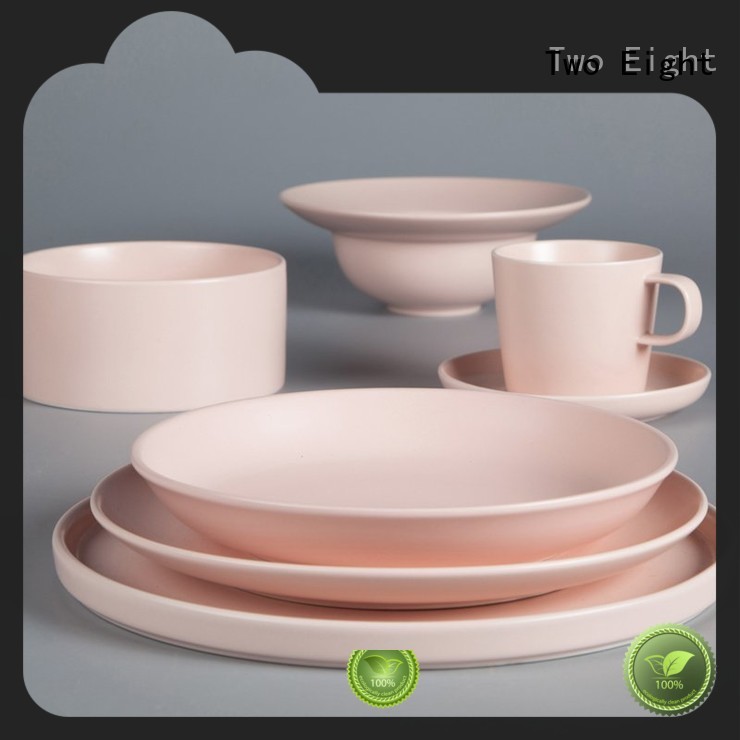 Two Eight smoothly porcelain plate set customized for home