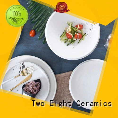 Two Eight modern hotel dinner plates from China for hotel
