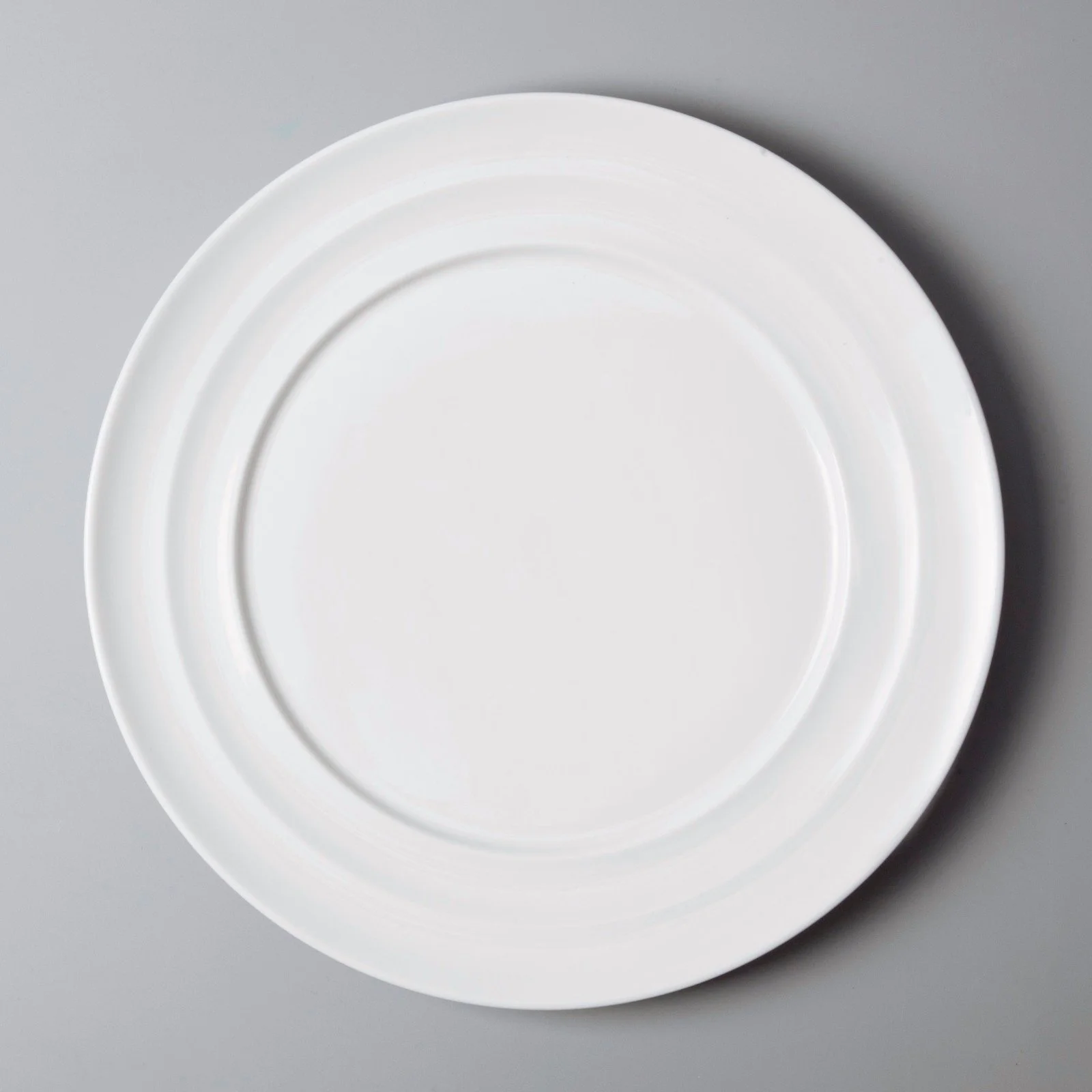 glaze commercial restaurant plates German style directly sale for bistro