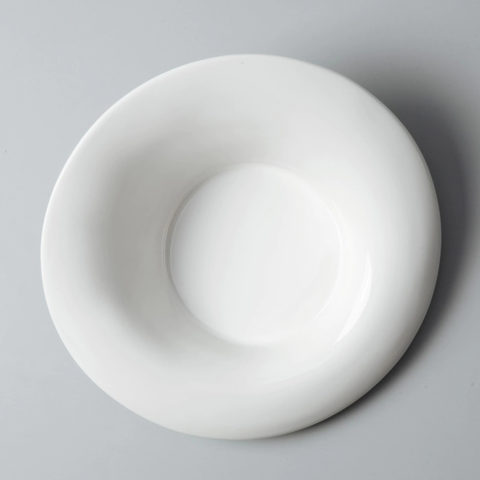 glaze high quality porcelain dinnerware Italian style from China for hotel