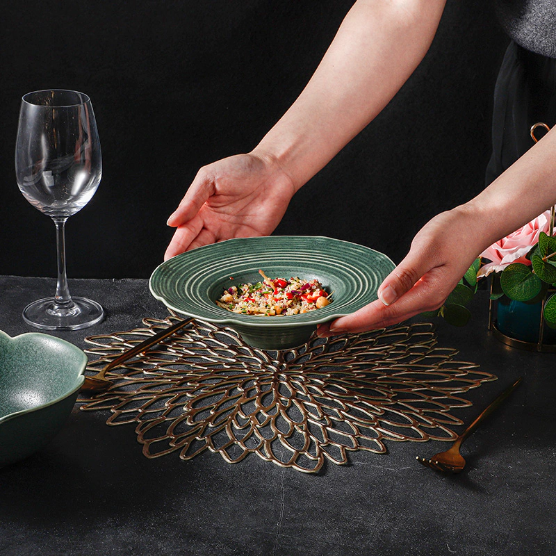QINGLI Collection - The color of the green series showed the fancy style of tableware. The texture collection is the interpretation of modern Asia and the new generation of dinnerware art. You deserve the fancy tableware.